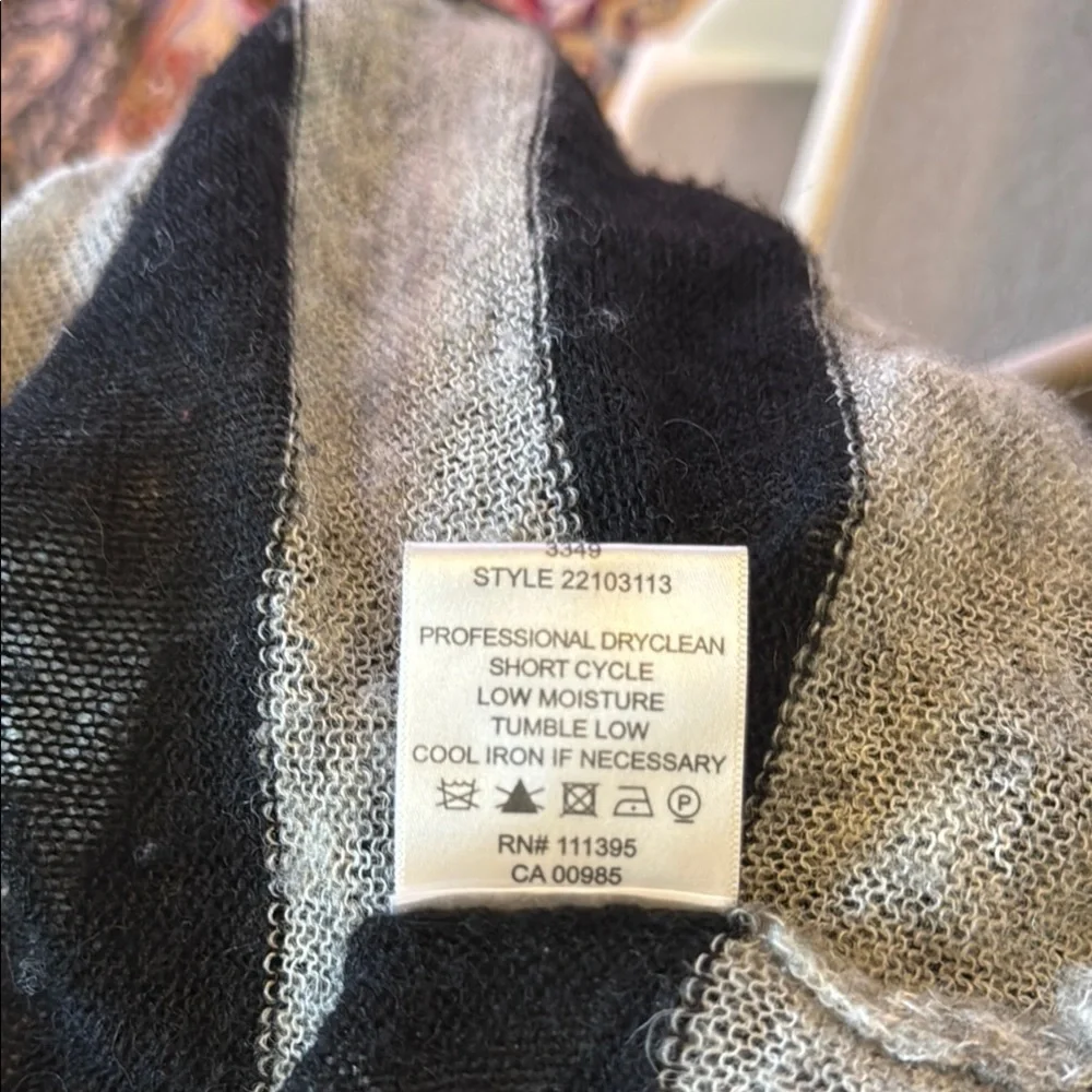 EUC Tory Burch Black and Gray Lightweight Open Front Cardigan Shawl Collar